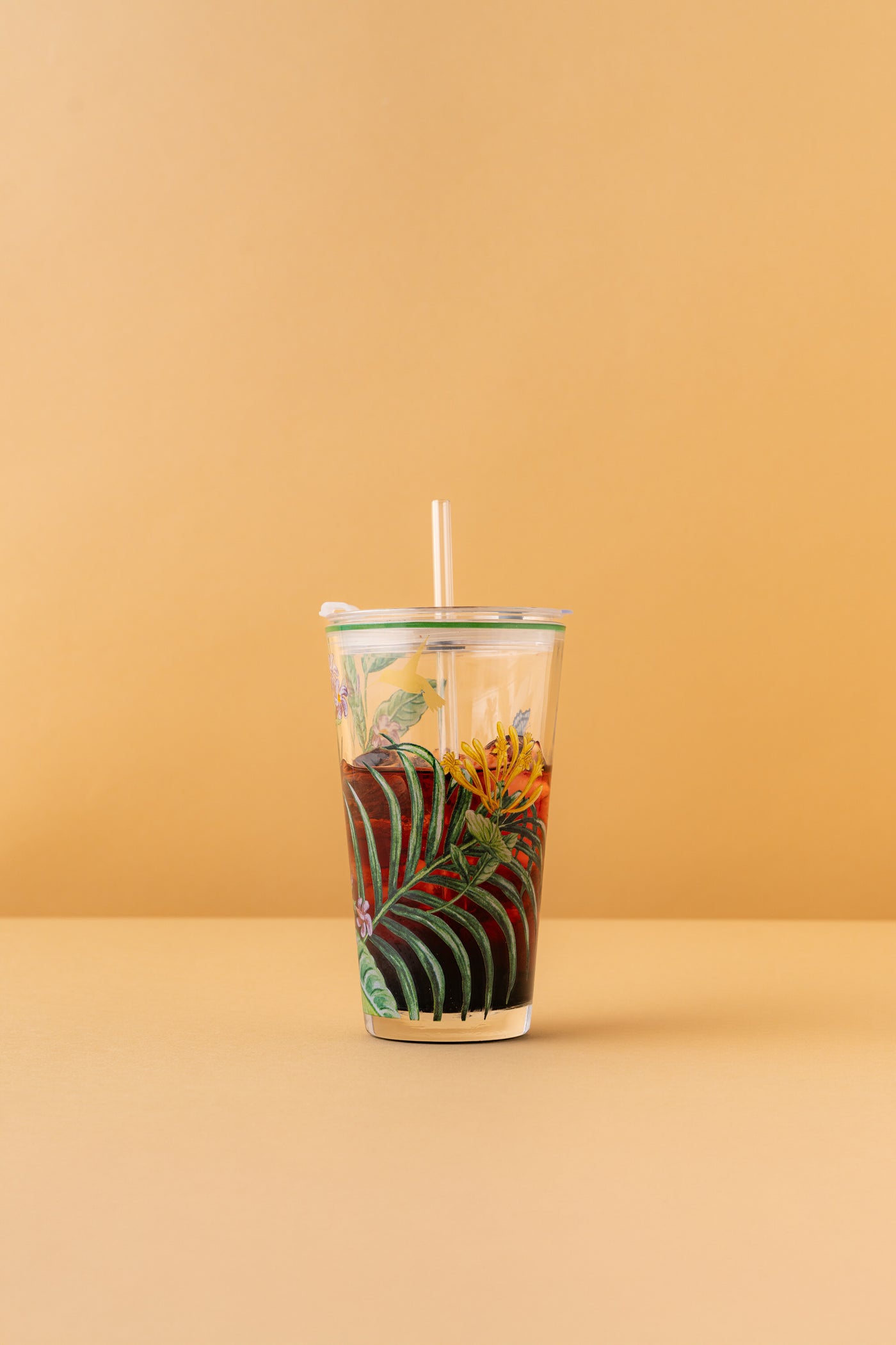 B20 Glass Mug With Lid + Straw