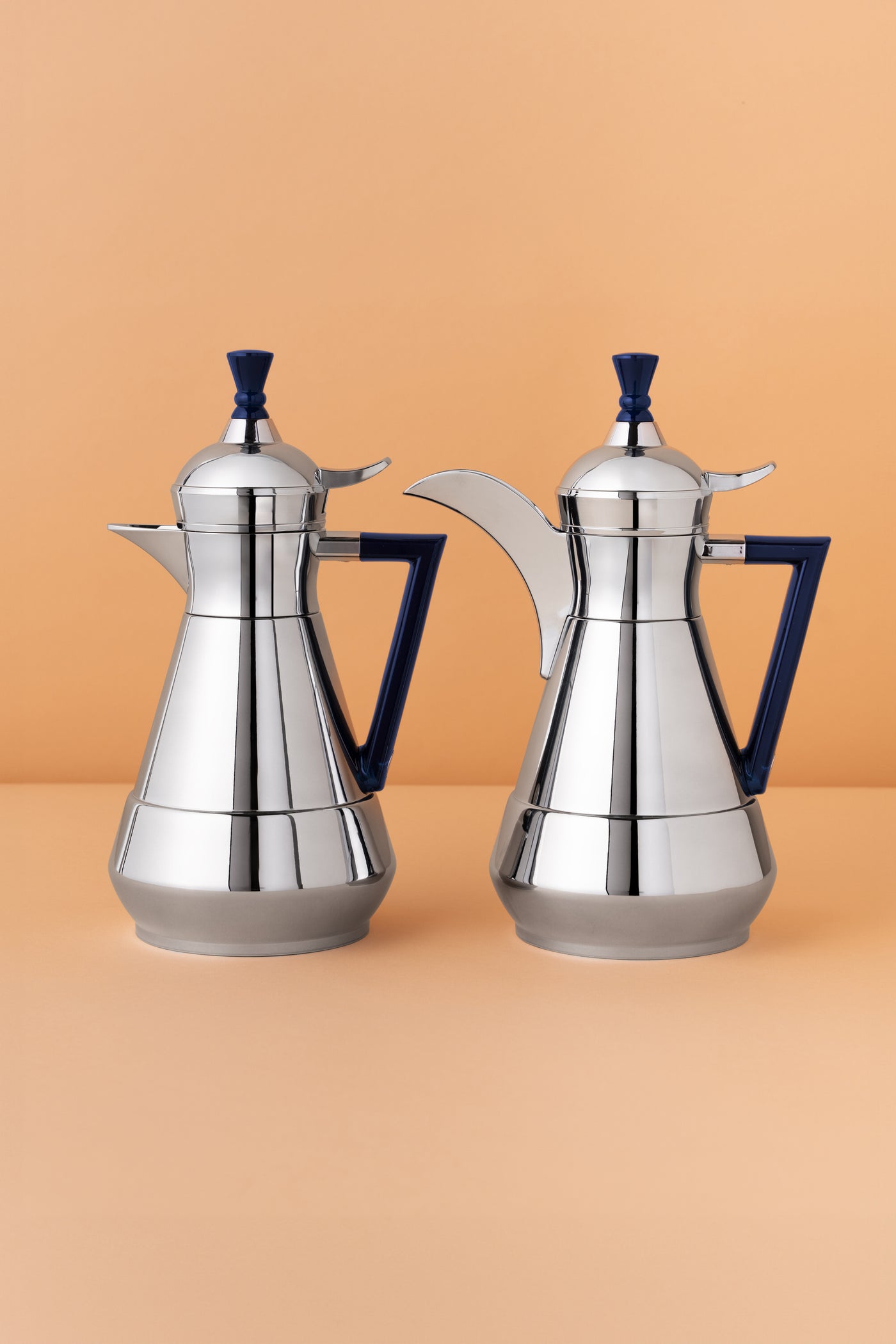 Al Thuraya Flasks Set 2 Pcs 1L