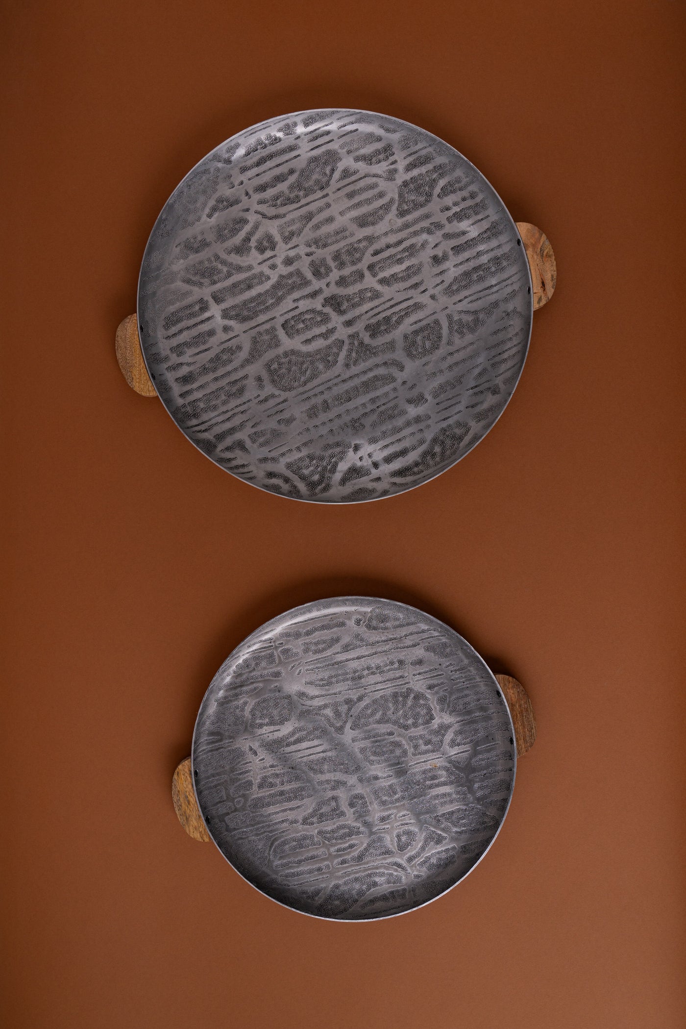 DS3 Round Serving Trays Set 2 Pcs