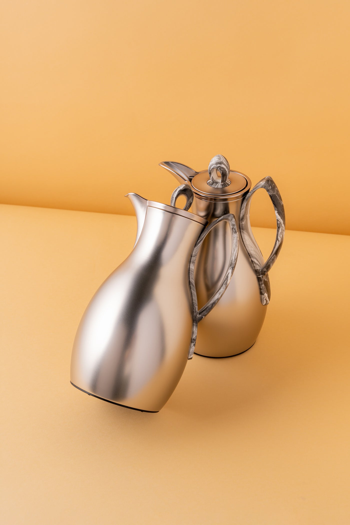 طقم مطارات انوار 2 قطعة 1 لتر