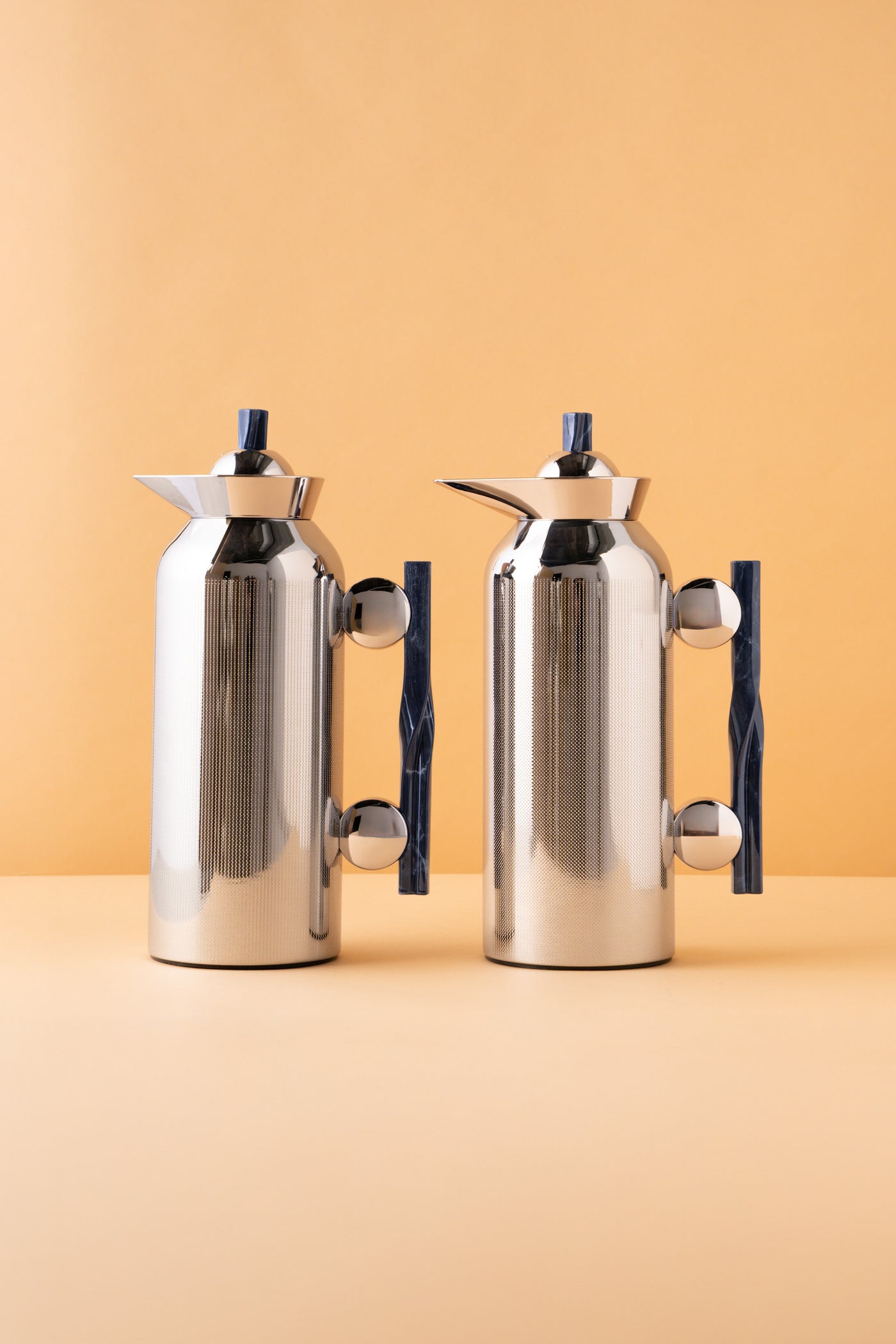 طقم مطارات مذهله 2 قطعة 1 لتر 