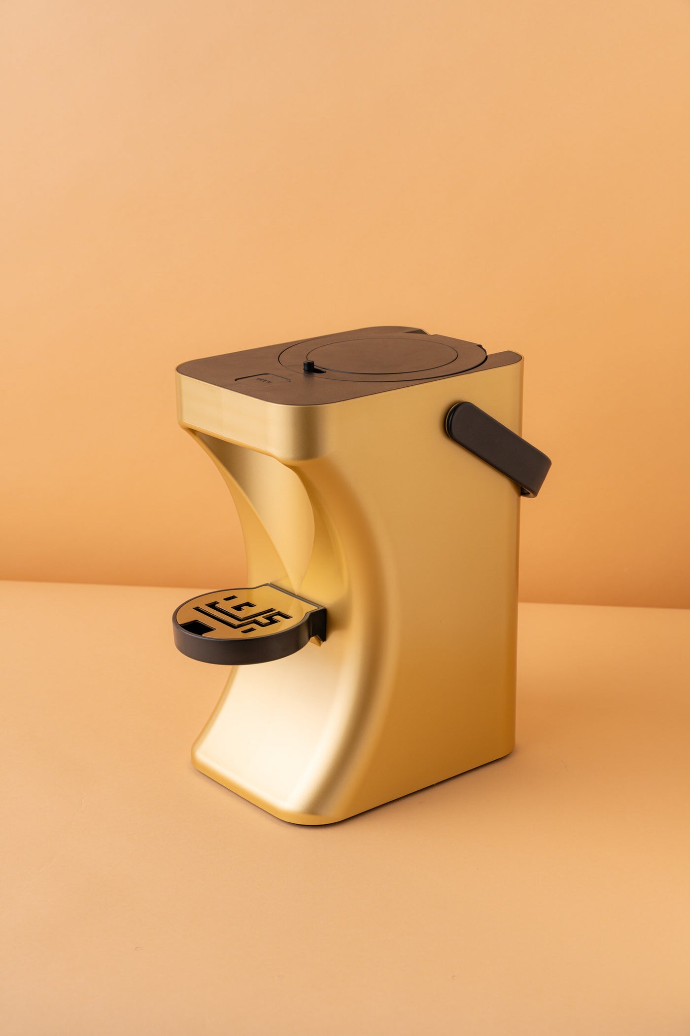 مطارة ضيافة 1.9 لتر 